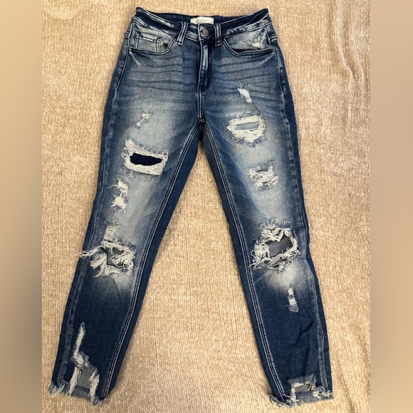 KanCan Kurvy Mid-Rise Cropped Ankly Skinny Jean - Size 26 - Picture 4 of 7